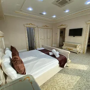 Отель Opera
